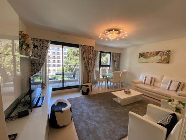 Residence Carlton Riviera Канны Экстерьер фото
